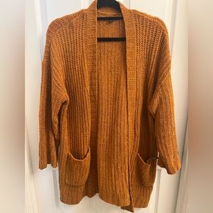 American eagle sweater